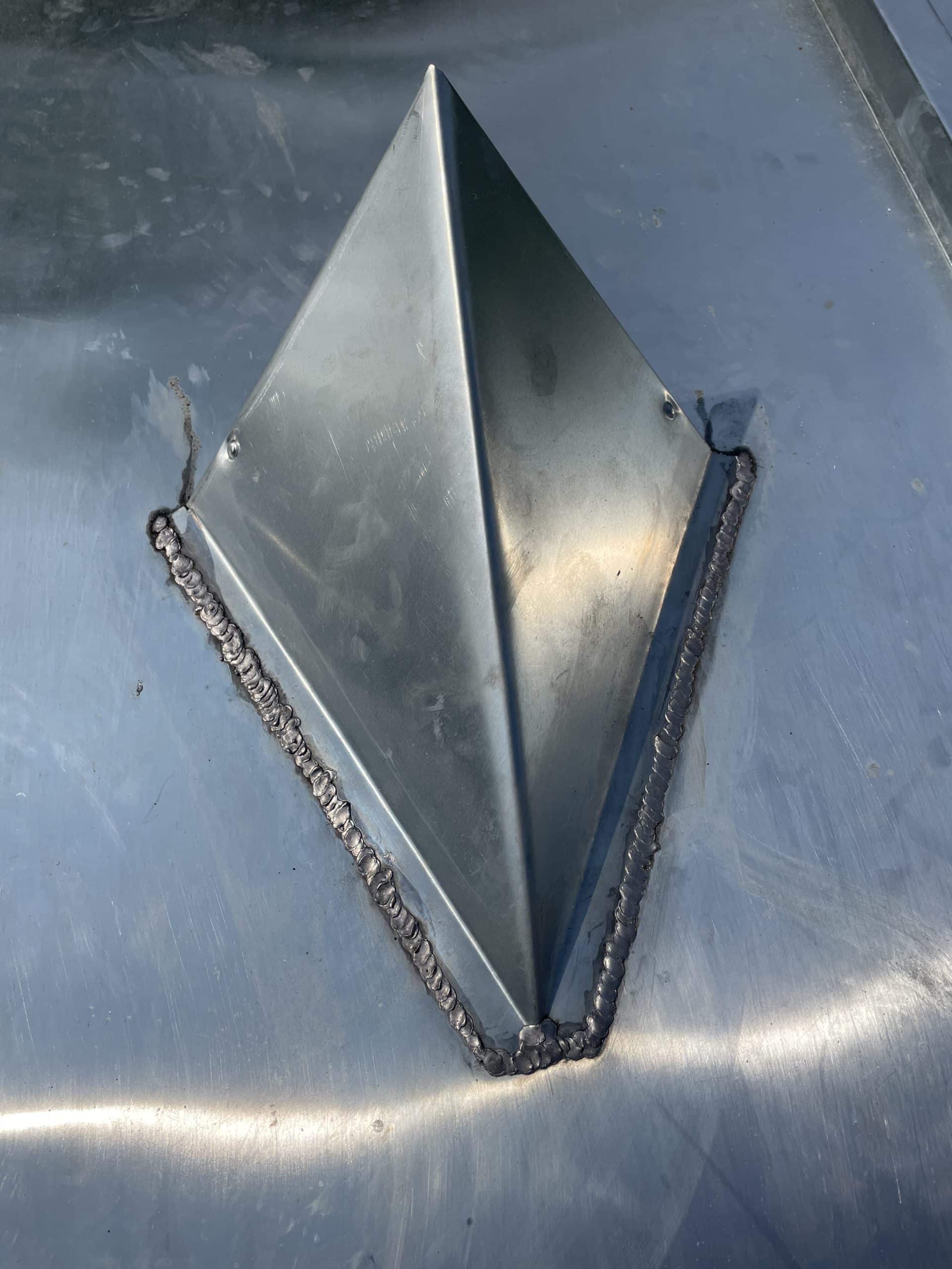 gros plan sur aeration en zinc